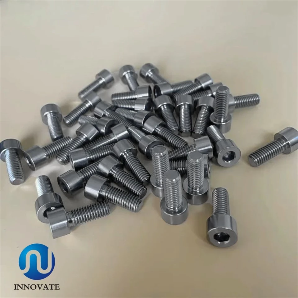 DIN933 Tantalum Screws
